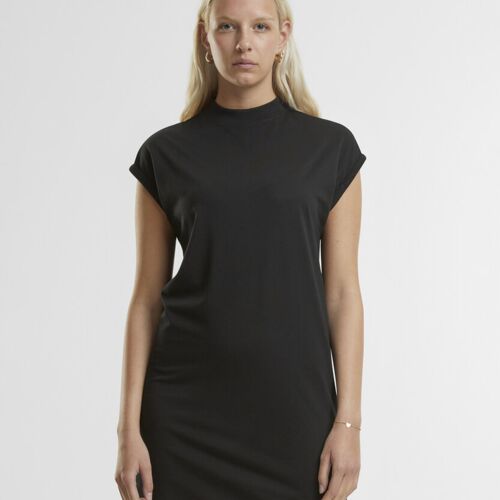 Women’s extended shoulder dress Thumbnail